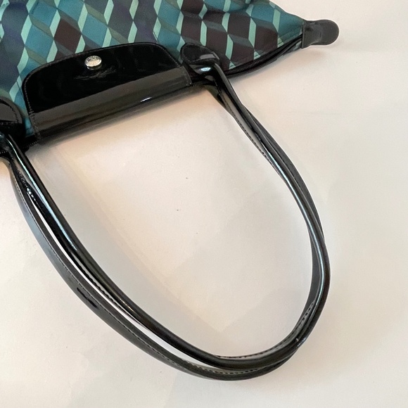 Longchamp Green and Black Tote with Foldable Design - Picture 10 of 14